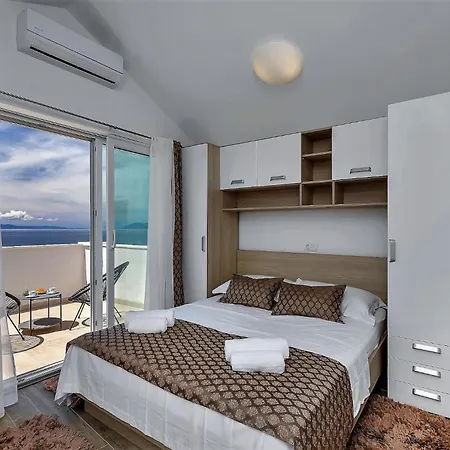 Legero Mit Pool 300 Meter Zum Драшнице